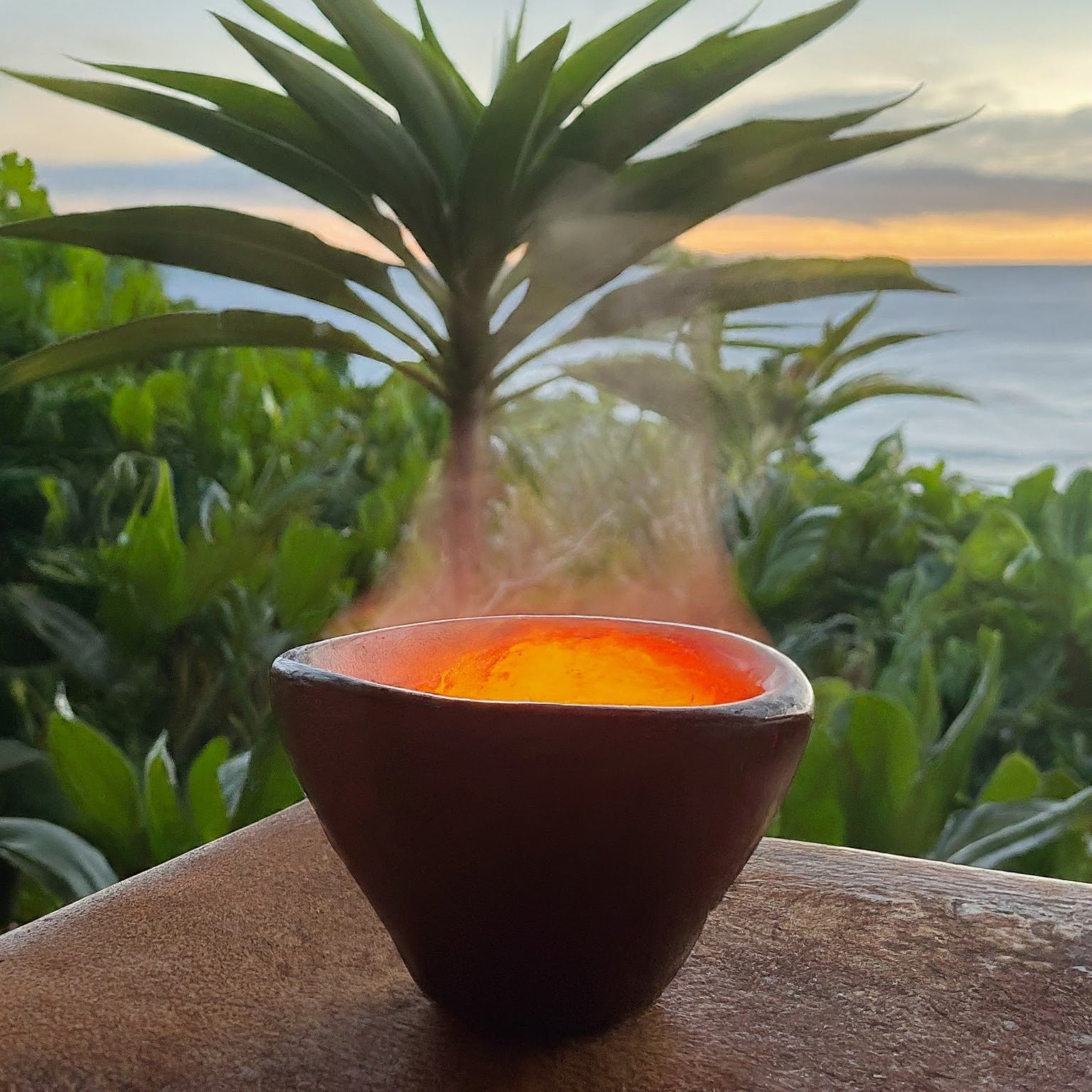 Tropical Bliss: Crafting Kava Cocktails with a Polynesian Flair 🍹